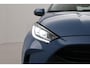 Toyota Yaris 1.5 Hybrid Dynamic | Dodehoek detectie | Parkeersensoren voor/achter | Stoelverwarming | Apple Carplay / Android Auto | Adaptive Cruise | Clima | Keyless | Camera | 16 inch