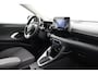 Toyota Yaris 1.5 Hybrid Dynamic | Dodehoek detectie | Parkeersensoren voor/achter | Stoelverwarming | Apple Carplay / Android Auto | Adaptive Cruise | Clima | Keyless | Camera | 16 inch