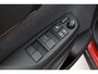Toyota Yaris Cross 1.5 Hybrid Adventure | Dodehoek detectie | Matrix LED | Head-up display | Apple Carplay / Android Auto | Stoel-/stuurverwarming | Parkeersensoren voor/achter | 18 inch