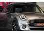 MINI Cooper 5-Deurs 1.5 60 Years Edition FULL OPTION / Head up / Leer / Harman Kardon