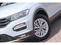 Volkswagen T-Roc 1.0 TSI 110pk Style | Trekhaak | Adaptive Cruise | PDC | Carplay | Navigatie