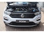 Volkswagen T-Roc 1.0 TSI 110pk Style | Trekhaak | Adaptive Cruise | PDC | Carplay | Navigatie