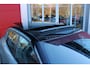 Alfa Romeo Junior ELETTRICA SPECIALE 156PK 54 kWh | "SABELT" SPORTSTOELEN ELEKTRISCH VERSTELBAAR MET LEDEREN/ALCANTARA BEKLEDING | PANORAMISCH SCHUIF/KANTEL DAK | BICOLOR DAK (ZWART DAK) | WARMTEPOMP | TECHNOLOGIE PAKKET (O.A. FULL LED ADAPTIVE MATRIX KOPLAMPEN/DODEHOEK DETECTIE/DRAADLOZE TELEFOONLADER/ACHTERUITRIJ CAMERA/PARKEERSENSOREN VOOR, ACHTER,ZIJKANT) | DRAADLOZE APPLE CARPLAY/ANDROID AUTO | CLIMATE CONTROL | ELEKTRISCH BEDIENBARE ACHTERKLEP | STOEL VERWARMING | ELEKTRISCH BEDIENBARE VOORSTOEL | VERKEERSBORDEN HERKENNING | ADAPTIVE CRUISE CONTROL | KEYLESS ENTRY/START |