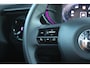 Alfa Romeo Junior ELETTRICA SPECIALE 156PK 54 kWh | "SABELT" SPORTSTOELEN ELEKTRISCH VERSTELBAAR MET LEDEREN/ALCANTARA BEKLEDING | PANORAMISCH SCHUIF/KANTEL DAK | BICOLOR DAK (ZWART DAK) | WARMTEPOMP | TECHNOLOGIE PAKKET (O.A. FULL LED ADAPTIVE MATRIX KOPLAMPEN/DODEHOEK DETECTIE/DRAADLOZE TELEFOONLADER/ACHTERUITRIJ CAMERA/PARKEERSENSOREN VOOR, ACHTER,ZIJKANT) | DRAADLOZE APPLE CARPLAY/ANDROID AUTO | CLIMATE CONTROL | ELEKTRISCH BEDIENBARE ACHTERKLEP | STOEL VERWARMING | ELEKTRISCH BEDIENBARE VOORSTOEL | VERKEERSBORDEN HERKENNING | ADAPTIVE CRUISE CONTROL | KEYLESS ENTRY/START |