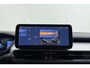 Jeep Avenger 1.2 e-Hybrid Black Edition | VAN €38.750,- VOOR €34.950,-! | JBL Audio | Elektrische kofferklep | Stoelverwarming | Climate control | Stoelverwarming | Navigatie | Voorruitverwarming