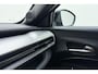 Jeep Avenger 1.2 e-Hybrid Black Edition | VAN €38.750,- VOOR €34.950,-! | JBL Audio | Elektrische kofferklep | Stoelverwarming | Climate control | Stoelverwarming | Navigatie | Voorruitverwarming