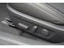 Mazda 6e Takumi Long Range 80 kWh PANO | LEDER | STOELVENTI | HUD | CARPLAY | SOH 100%