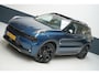 Lynk & Co 01 1.5 | Zwart optiek | 360 camera | Panoramadak | Navigatie | Memory | Apple CarPlay