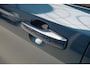 Lynk & Co 01 1.5 | Zwart optiek | 360 camera | Panoramadak | Navigatie | Memory | Apple CarPlay