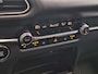 Mazda CX-30 2.0 e-SkyActiv-X M Hybrid Luxury | Apple Carplay/Android Auto | Elektrische verstelbare stoelen | BOSE geluidsinstallatie | Stoel/stuurverwarming | Elektrische achterklep | Head-up Display | Lichtmetalen velgen |