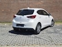 Mazda 2 1.5 Skyactiv-G 90 Luxury | CLIMATE CONTROL | CRUISE CONTROL | 16 INCH LMV | PARKEERSENSOREN ACHTER TREKHAAK | DAB