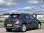Volkswagen T-Roc 1.5TSI Style acc trekhaak pdc apple carplay