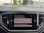 Volkswagen T-Roc 1.5TSI Style acc trekhaak pdc apple carplay