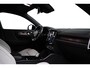Volvo XC40 Single Motor 78KWH Pro | All Season | Keyless | Woolblend | Stoel- en stuurverwarming | 19" 5-spaaks Black/DC | 4 seizoenen banden | 5-Sitzer