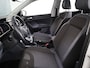 Volkswagen T-Cross 1.0 TSI Style 115pk 6bak| Navigatie| alarm| 17'LM-velgen | Extra getint glas