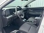 Hyundai Kona Electric Pure Edition 64.8 kWh / €1500,- Voordeel / Uit Voorraad Leverbaar / Stoel- & Stuurverwarming / Achteruitrijcamera / Parkeersensoren Voor + Achter / Dynamische Navigatie / Climate Control / Adaptive Cruise Control /