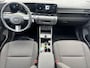 Hyundai Kona Electric Pure Edition 64.8 kWh / €1500,- Voordeel / Uit Voorraad Leverbaar / Stoel- & Stuurverwarming / Achteruitrijcamera / Parkeersensoren Voor + Achter / Dynamische Navigatie / Climate Control / Adaptive Cruise Control /