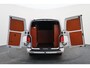 Volkswagen Transporter 2.0 TDI L2H1 28 DSG Apple Carplay, Trekhaak, Cruise, Airco, DAB