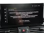 Audi Q5 50 TFSI e quattro S edition Climate control Adaptieve cruise control Led Apple Carplay/ Android Auto Parkeersensoren Verwarmde voorstoelen Keyless Lane assist Lichtmetalen velgen