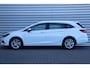 Opel Astra Sports Tourer 1.2 TURBO 130PK BUSINESS ELEGANCE / NAVI / LEDER / CLIMA / AGR / PDC / 16" LMV / CAMERA / WINTERPAKKET / KEYLESS / TREKHAAK / FULL-OPTIONS / 1E EIGENAAR / NIEUWSTAAT !!