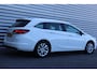 Opel Astra Sports Tourer 1.2 TURBO 130PK BUSINESS ELEGANCE / NAVI / LEDER / CLIMA / AGR / PDC / 16" LMV / CAMERA / WINTERPAKKET / KEYLESS / TREKHAAK / FULL-OPTIONS / 1E EIGENAAR / NIEUWSTAAT !!