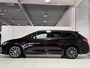Toyota Corolla Touring Sports 1.8 Hybrid Executive | Trekhaak met afneembare kogel | HUD | Stoelverwarming | 360 Graden Parkeersensoren | Dak Dragers |