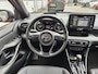 Toyota Yaris 1.5 Hybrid Launch Edition | Trekhaak | HUD | Navi | Stoelverwarm