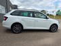 Skoda Fabia Combi 1.0 TSI Drive van 1ste Eigenaar met parkeersensoren en navigatie en bluetooth telefoon media / telefoon en airco