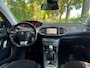 Peugeot 308 SW 1.2 e-THP Première 2014 NAP PANO CLIMA NIEUWE DISTRIBUTIERIEM