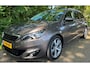 Peugeot 308 SW 1.2 e-THP Première 2014 NAP PANO CLIMA NIEUWE DISTRIBUTIERIEM