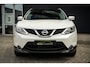 Nissan Qashqai 1.2 Premier Edition | Panorama dak | Leder | Cruise control | Climate control | Stoelverw. | Trekhaak |