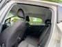 Peugeot 208 1.2 VTi Access 5 deurs, nette auto ( parkeer schadetje ) loopt, rijd, remt schakelt goed, geen storingen, meeneemprijs