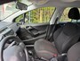 Peugeot 208 1.2 VTi Access 5 deurs, nette auto ( parkeer schadetje ) loopt, rijd, remt schakelt goed, geen storingen, meeneemprijs