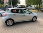 Peugeot 208 1.2 VTi Access 5 deurs, nette auto ( parkeer schadetje ) loopt, rijd, remt schakelt goed, geen storingen, meeneemprijs