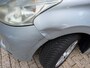 Peugeot 208 1.2 VTi Access 5 deurs, nette auto ( parkeer schadetje ) loopt, rijd, remt schakelt goed, geen storingen, meeneemprijs