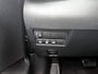 Toyota Yaris Cross 1.5 Hybrid 115 First Edition + | BTW voertuig | Stoel+stuurverwarming | Draadloze telefoonlader | Cruise Control Adaptive | Apple CarPlay/Android Auto | Achteruitrijcamera |