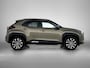 Toyota Yaris Cross 1.5 Hybrid 115 First Edition + | BTW voertuig | Stoel+stuurverwarming | Draadloze telefoonlader | Cruise Control Adaptive | Apple CarPlay/Android Auto | Achteruitrijcamera |