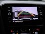 Volkswagen Passat Variant 1.4 TSI PHEV GTE Business | Navigatie | Camera | Stuur-/Stoelverwarming | Elek Achterklep | IQ Light | ACC |