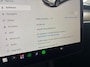 Tesla Model Y RWD *SOH 95%* PANORAMADAK | LEDER .