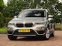 BMW X1 xDrive20i Essential | Trekhaak | acht.Camera! | 4x4| Verst. A-bank | Topstaat!