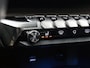 Peugeot 3008 1.6 HYbrid 225 GT Pack Business | Lederen Bekleding | Elektrisch Verstelbare Voorstoelen | Focal ® | Stoelverwarming | Handsfree Kofferklep | Navigatie |