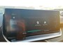 Peugeot e-2008 50KWH 136PK GT PACK AUTOMAAT / NAVI / LEDER / CLIMA / PDC / 17" LMV / CAMERA / KEYLESS / FULL-LED / FULL OPTIONS !!
