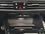 Volkswagen Golf 1.5 eHybrid GTE | Panoramadak | 360° Camera | Navigatie | Apple CarPlay / Android Auto | All-Season Banden |