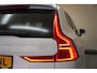 Volvo XC60 2.0 T8 Twin Engine AWD Momentum [Panoramadak Stoel- en stuurverwarming Leder Navi Apple / Android Climate]