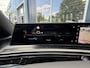 Peugeot E-3008 GT Long Range 230 97 kWh | Warmtepomp | Panoramisch schuifdak Pack | 360 vision & Drive Assist Pack (GT) |