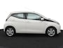 Toyota Aygo 1.0 VVT-i x-play | Climate control | Parkeercamera | Groot mediascherm | Navigatie |