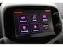 Toyota Aygo 1.0 VVT-i x-play | Climate control | Parkeercamera | Groot mediascherm | Navigatie |