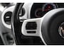 Volkswagen Beetle Cabriolet 1.2 TSI 105pk handgeschakeld | Navigatie | PDC | Stoelverw.