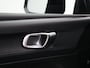 Volvo XC40 Twin Recharge AWD Plus | 408pk | Trekhaak | Warmtepomp | Adaptive Cruise | BLIS | Stoel- & Stuurwielverwarming | Getint glas | All Season