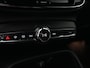 Volvo XC40 Twin Recharge AWD Plus | 408pk | Trekhaak | Warmtepomp | Adaptive Cruise | BLIS | Stoel- & Stuurwielverwarming | Getint glas | All Season